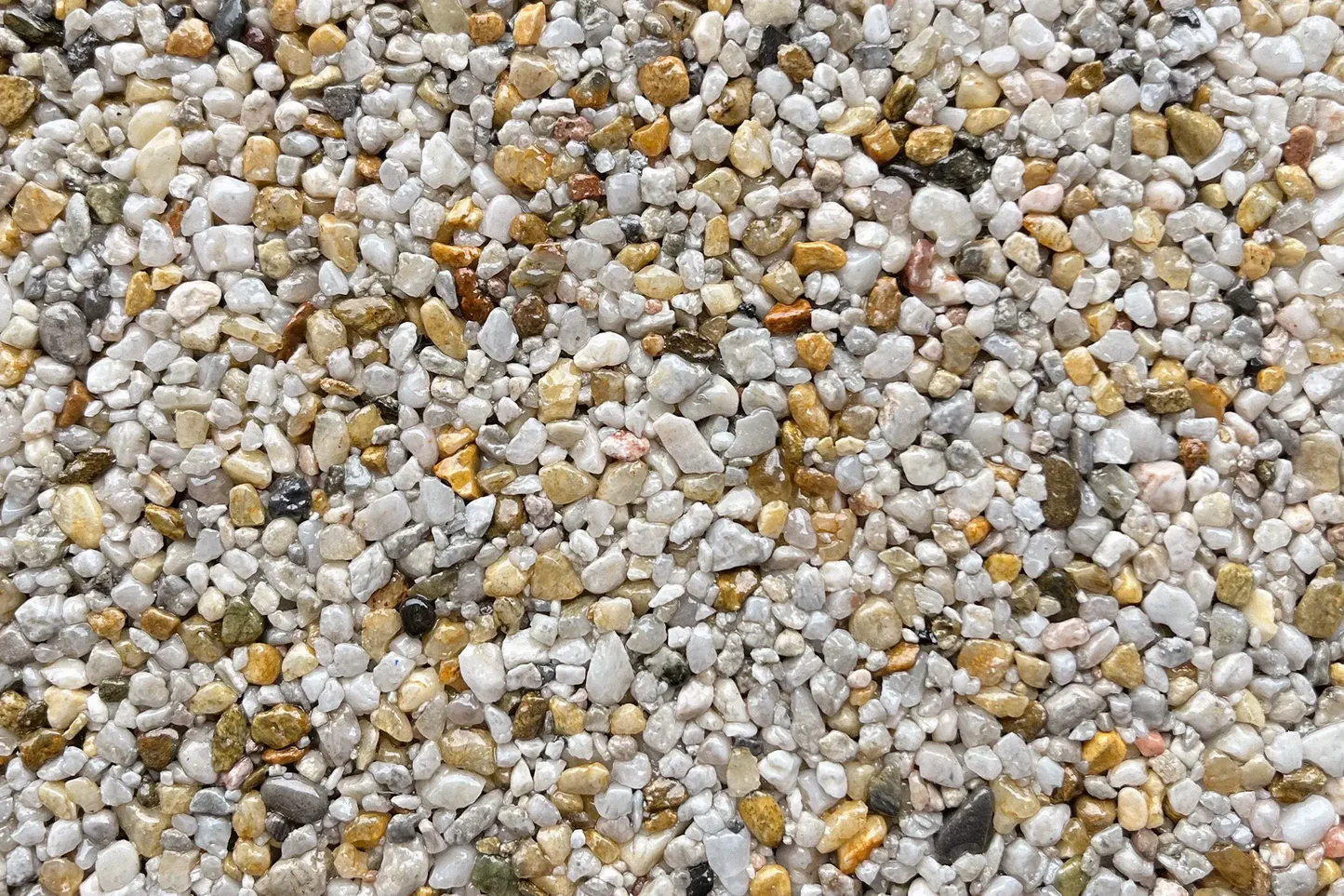 Vuba aggregated resin colour swatch: Topaz