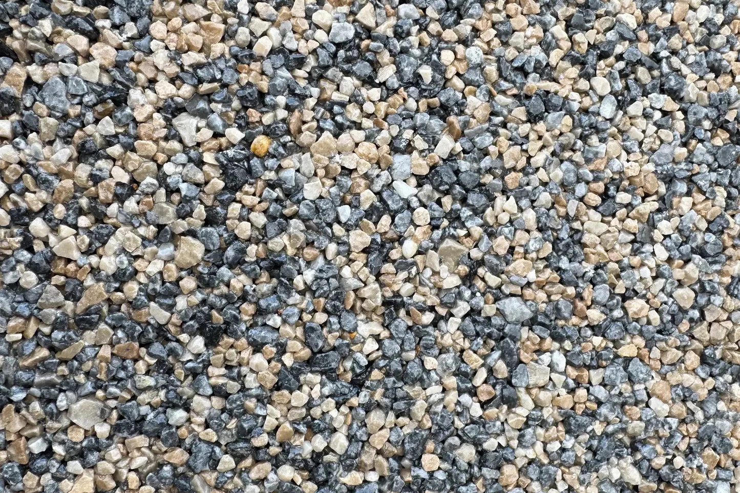 Vuba aggregated resin colour swatch: Bellagio